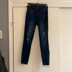 Size 4 Aero super high rise jeans